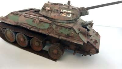 Czołg średni T-34/76 obrazca 1942, spalony