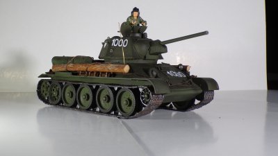 Czołg średni T-34-76 produkcji zakładu 112 Kras