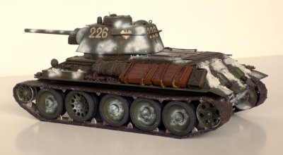 Czołg średni T-34-76 wersja 1943