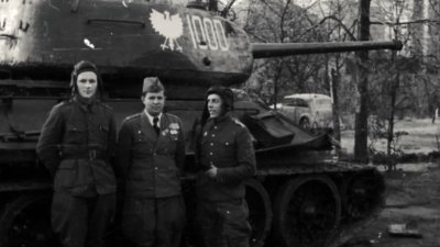 Czołg średni T-34-85 z armatą ZIS-S-53 obr. 194