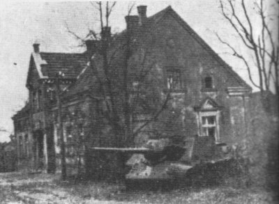 Działo pancerne SU-85.