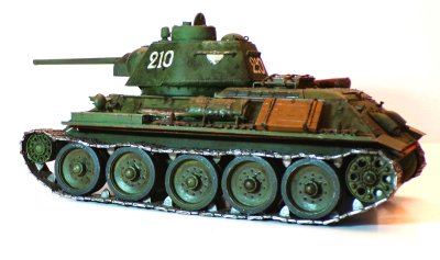 T-34/75 obr. 1943 fabr. 112 w Niżnim Tagile (Gork