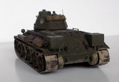 T-34-76 obr. 1943 - 102 RUDY!