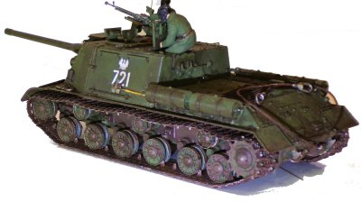 Ciężkie działo pancerne ISU-122.