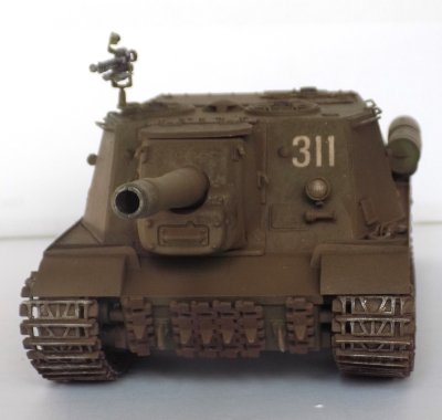 Działo pancerne ISU-152.