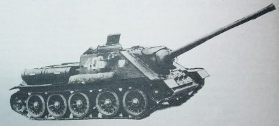 Działo pancerne SU-100.