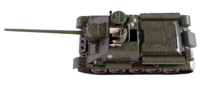 Średnie działo pancerne SU-100.