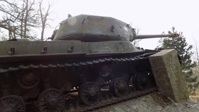 Czołg ciężki IS-2m pomnik w Lęborku.