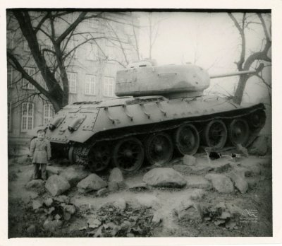 Czołg średni T-34/85 z pomnika w Gdańsku.