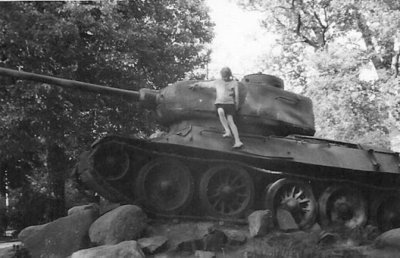 Czołg średni T-34/85 z pomnika w Gdańsku.