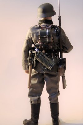 Schütze z Polizei Division- Prusy Wschodnie, 1941