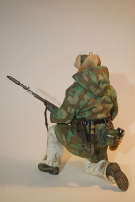 SS-Schütze z 15. Waffen-Grenadier-Division der SS