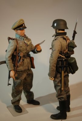 Untersturmführer z SS Feldgendarmerie.
