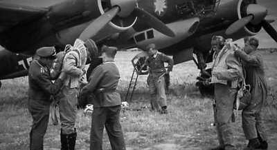Feldwebel (sierżant)- pilot z 3.Staffel Kpfgsw.51