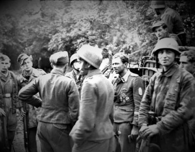 Fliger z Fallschirm-Jäger-Regiment 6.