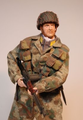Fliger z Fallschirm-Jäger-Regiment 6.
