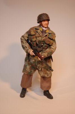 Fliger z Fallschirm-Jäger-Regiment 6.