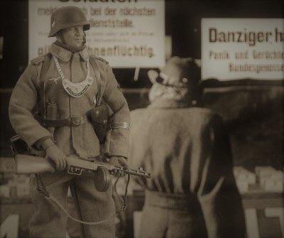 Obergefreiter Feldgendarmerie z 12. Feld Division.