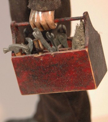 Żołnierz personelu naziemnego (mechanik).