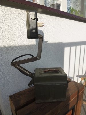 Lampa wojskowa RAS - 67 / 1044