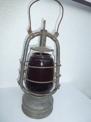 Lampa naftowa Promień nr 7 / 0011