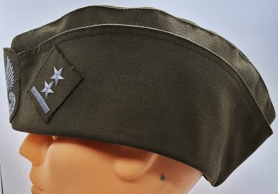 Furażerka wojsk lądowych wz. 416/MON