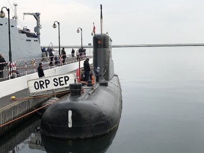 Czapka garnizonowa marynarska - ORP Sęp