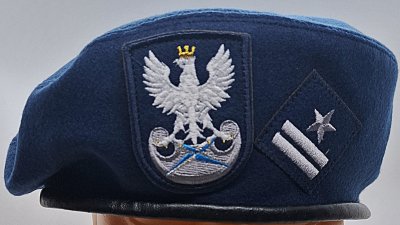 AW - Agencja Wywiadu - beret