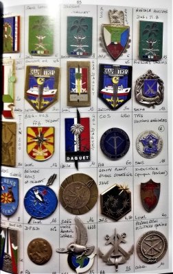 Insignes militaires collections catalogue 2005-200