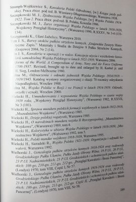 Mundur i barwy jazdy dywizyjnej oraz strzelców ko