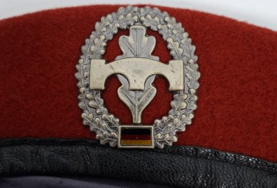 Pioniertruppe barett