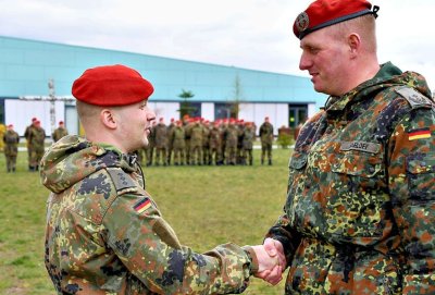 Pioniertruppe barett