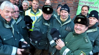 Polizei Wintermütze - Sachsen
