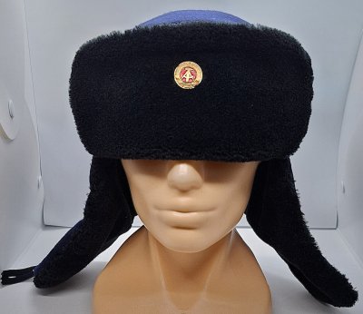 Volksmarine Wintermütze