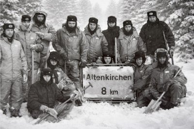 Volksmarine Wintermütze