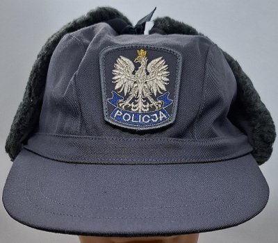 Czapka zimowa z daszkiem wz. 1997