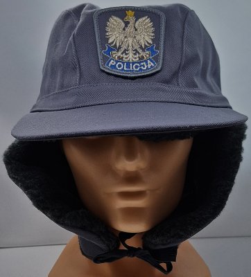 Czapka zimowa z daszkiem wz. 1997