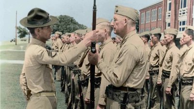 Summer Service Uniform USMC garrison cap