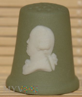 Naparstki wytwórni Wedgwood z kamionki jaspisowej