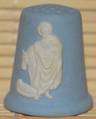 Naparstki wytwórni Wedgwood z kamionki jaspisowej