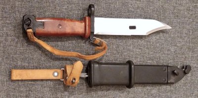 Bagnet 6H4 (ros. „6X4”) do kbk AKM / AK-74