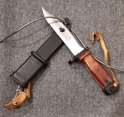 Bagnet 6H4 (ros. „6X4”) do kbk AKM / AK-74