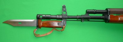 Bagnet 6H4 (ros. „6X4”) do kbk AKM / AK-74