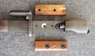 Bagnet belgijski „Model 1954”