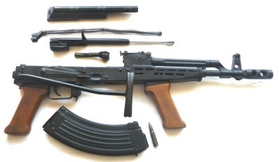 Karabinek AMD-65
