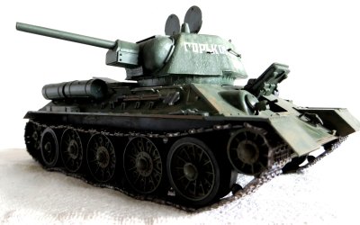 Czołg T-34 (wersja z roku 1943)