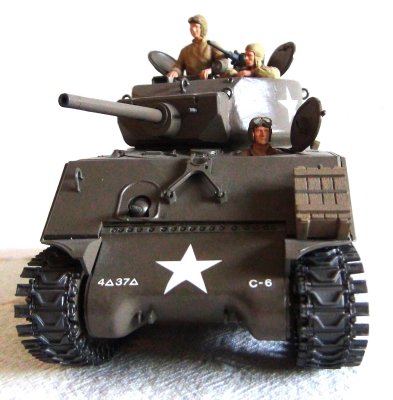 Czołg szturmowy M4A3E2 