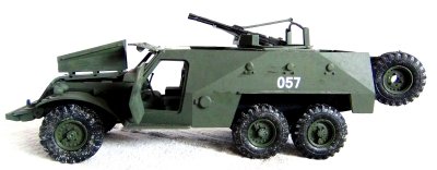 Transporter opancerzony BTR-152E