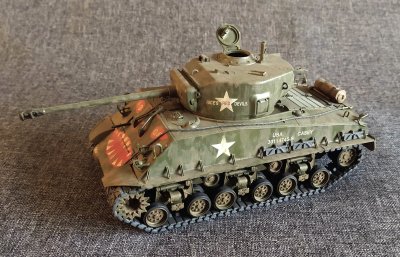 Czołg M4A3E8
