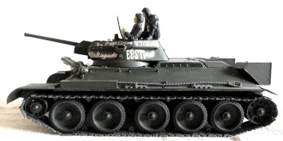 Czołg T-34 (wersja 1941/42, Fabryka Nr 112)